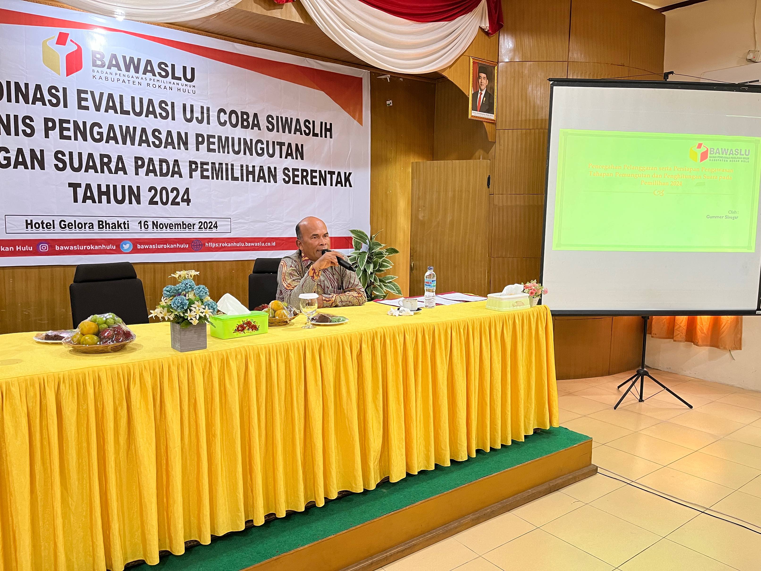 Rapat Koordinasi Evaluasi Uji Coba Aplikasi Siwaslih dan Teknis Putungsura