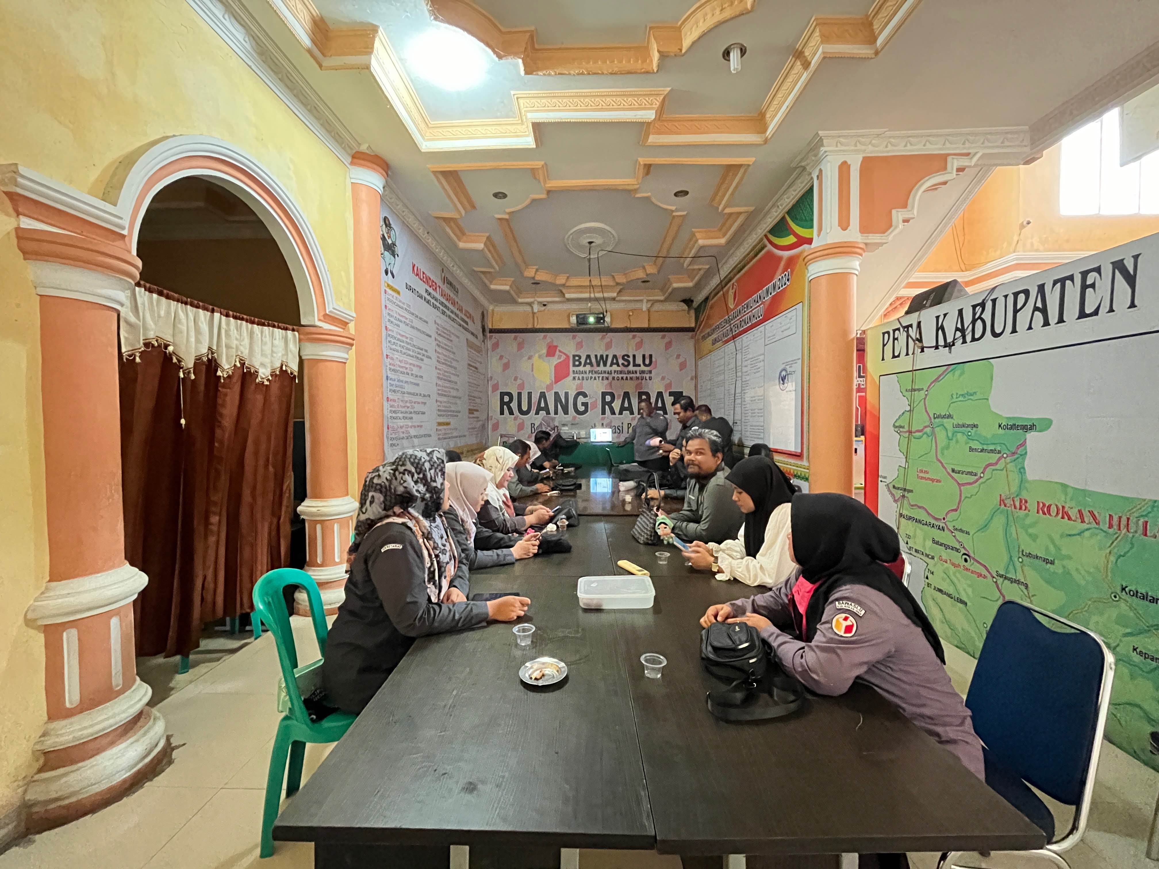 Bawaslu Rohul Ikuti Sosialisasi LMS