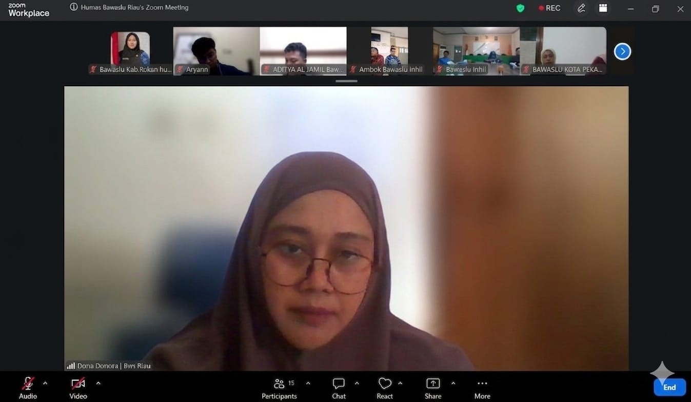 Bawaslu Rohul Ikuti Evaluasi Keterbukaan Informasi Publik oleh Bawaslu Riau