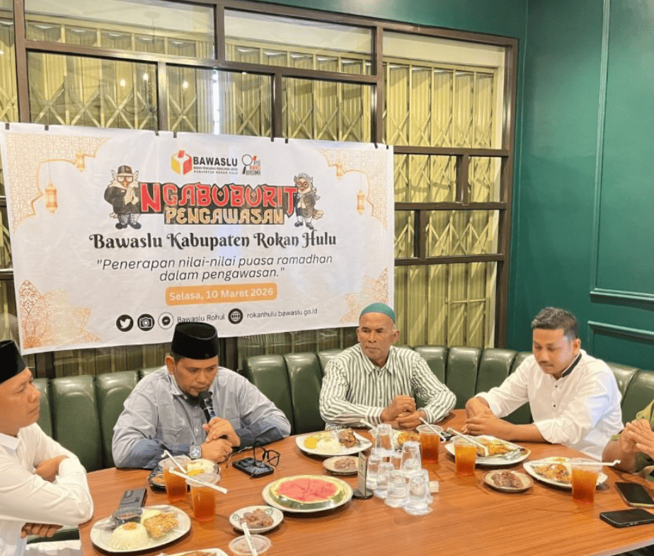 Ngabuburit Pengawasan Bawaslu Rohul