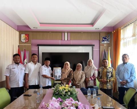 Sosialisasi kompetisi debat