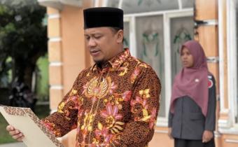Apel dan Rapat Rutin Senin